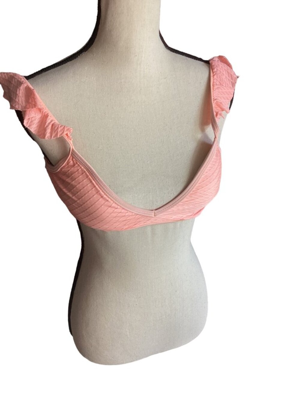 Gianni Bini Bikini Swimsuit Top * Bra *  L ? * Salmon  * No size label* EUC